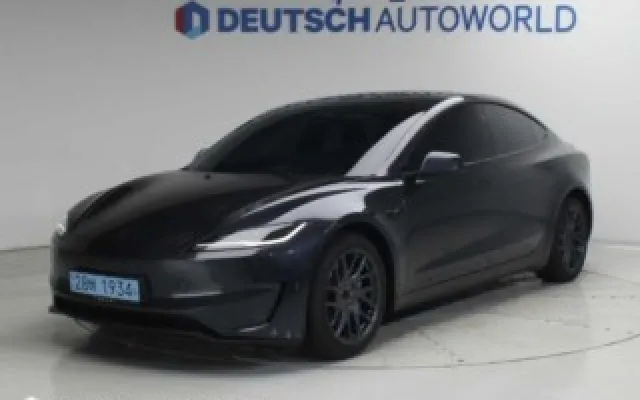 모델 3 RWD